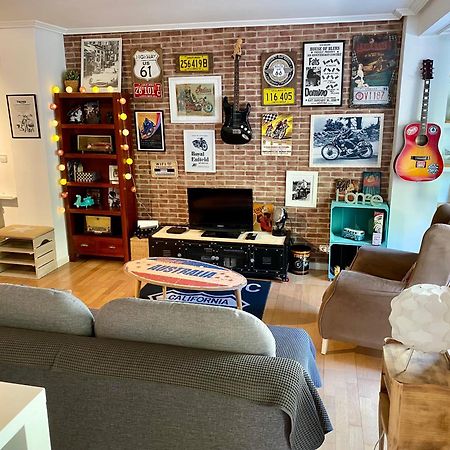 Rockandroll&Moto lovers con garage Logroño Exteriör bild